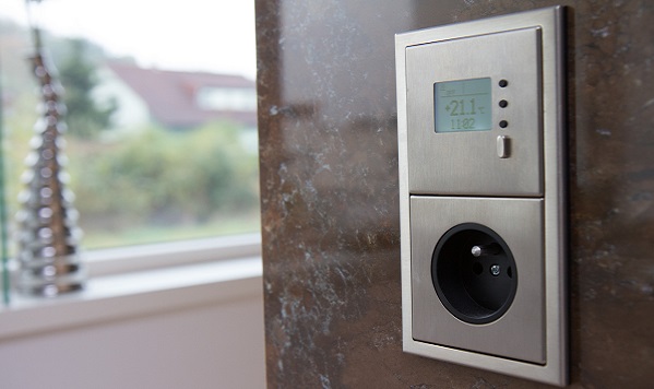 chytrý dům tlačítko